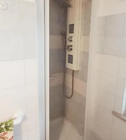 Apartment Rosmarino_appartamento Fronte Mare *